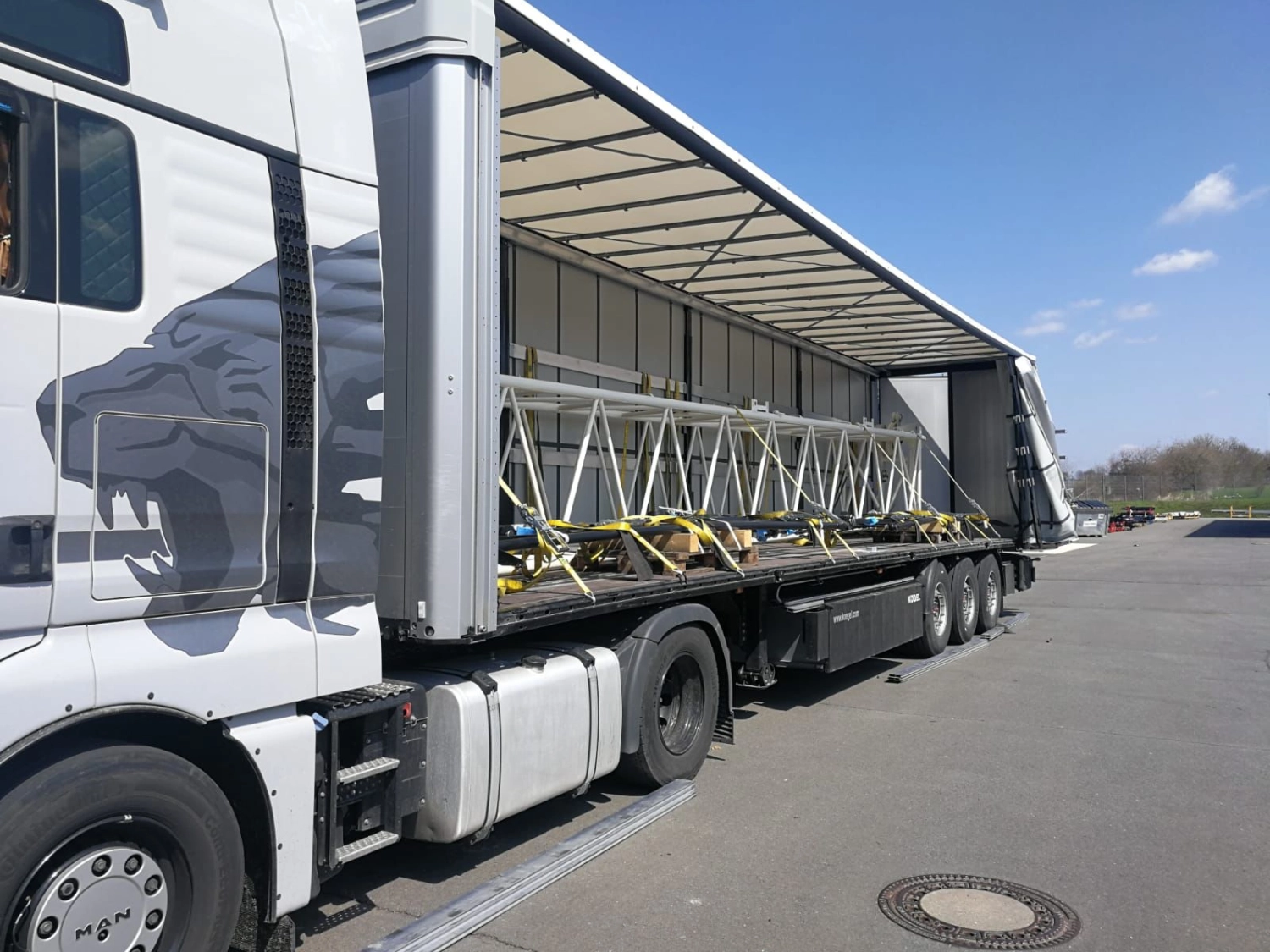  Steitz Transport Systeme GmbH - Spedition - LKW